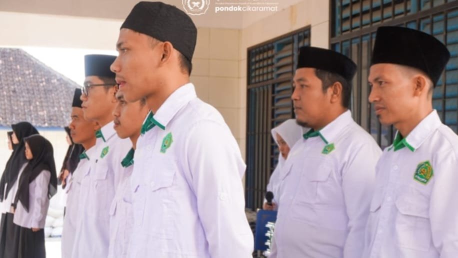 MI Cikaramat Mekarsari Deklarasikan Dukungan Indonesia Berkiblat, Kepala KUA Ciracap Apresiasi Kekompakan Warga Madrasah
