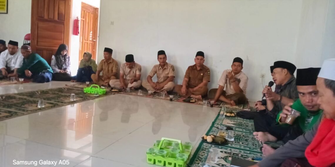KUA Waluran Perkuat Sinergi dengan MUI dan Pemerintah Desa Sukseskan Gerakan Nasional Indonesia Berkiblat