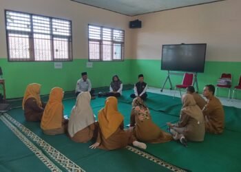 Sosialisasi Rashdul Kiblat di SMPN 2 Sukalarang, KUA Kenalkan Pembelajaran Kontekstual Berbasis Sains dan Keislaman