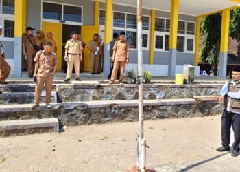 KUA Ciracap dan SMPN 1 Ciracap Gelar Simulasi Rashdul Kiblat, Perkuat Dukungan Gerakan Nasional Indonesia Berkiblat