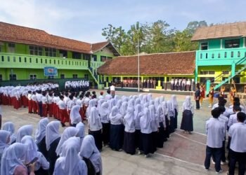 KUA Lengkong Berikan Pembinaan Karakter pada Kegiatan MATAMUDA dan MPLS di Dua Lembaga Pendidikan