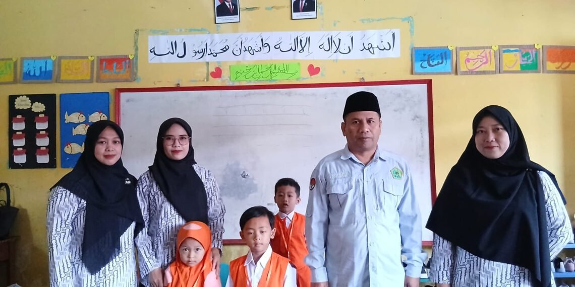 KUA Lengkong Hadiri MATAMUDA RA Nurul Amal, Perkuat Sinergi dengan Lembaga Pendidikan