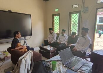 KUA Ciambar Sosialisasikan Gerakan Nasional Indonesia Berkiblat di Yayasan Rahmatillah