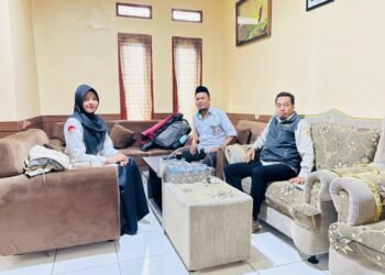 Penyuluh Agama KUA Parungkuda Gandeng Pemerintah Desa dan Guru TK Sosialisasikan Gerakan Nasional Indonesia Berkiblat