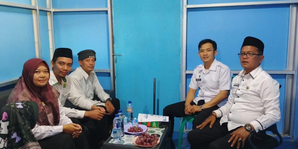 KUA Cibitung Sosialisasikan Gerakan Nasional Indonesia Berkiblat kepada Petugas SPPG
