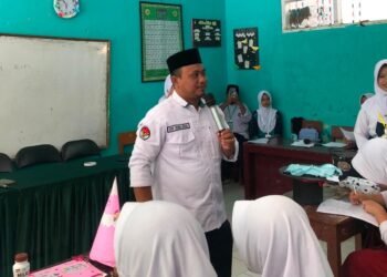 KUA Lengkong Berikan Bimbingan pada MATAMUDA MTs Assobandiyah, Perkuat Pembinaan Karakter Remaja