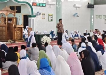 Pengajian dan Santunan BKMT Ciracap Perkuat Ukhuwah, KUA Ciracap Gaungkan Gerakan Nasional Indonesia Berkiblat