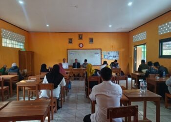 KUA Sagaranten dan Tim Nasional PMPAI Gelar Tes Baca Al-Qur’an bagi 280 Siswa Baru SMPN 1 Sagaranten