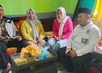 Kepala KUA Ciemas Berikan Bimbingan Perkawinan Mandiri kepada Calon Pengantin