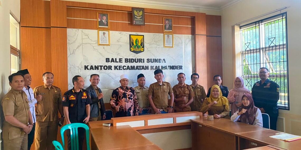 Perkuat Sinergitas Pelayanan Publik, Penyuluh KUA Kalibunder Hadiri Koordinasi di Kantor Kecamatan
