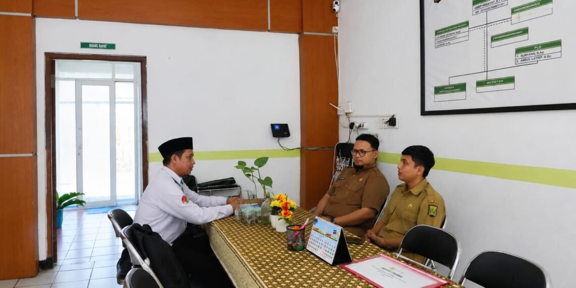 KUA Curugkembar Perkuat Sinergi dengan Dinas PPA Kabupaten Sukabumi untuk Penguatan Ketahanan Keluarga