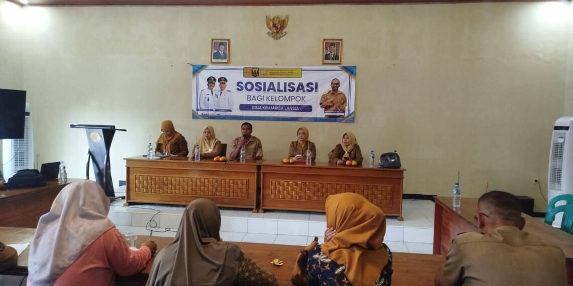 Penyuluh KUA Cimanggu Hadiri Sosialisasi Bina Keluarga Lansia, Perkuat Sinergi Pembinaan Keluarga