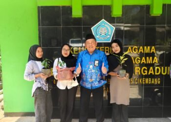 KUA Bantargadung Sukseskan Program Pepeling Bersama Calon Pengantin