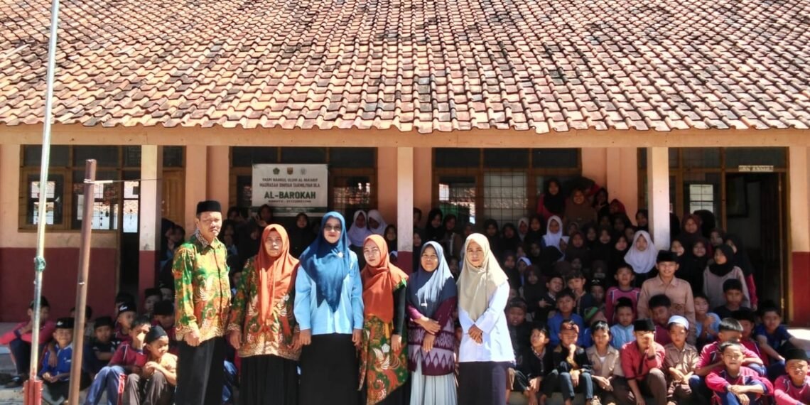 Penyuluh KUA Ciracap Perkuat Tertib Kelembagaan melalui Silaturahmi ke MDTU Al-Barokah dan Al-Hasanah