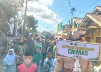 KUA Ciemas Dampingi Kafilah Ikuti Pawai Ta’aruf PORSADIN VIII Tingkat Kabupaten Sukabumi