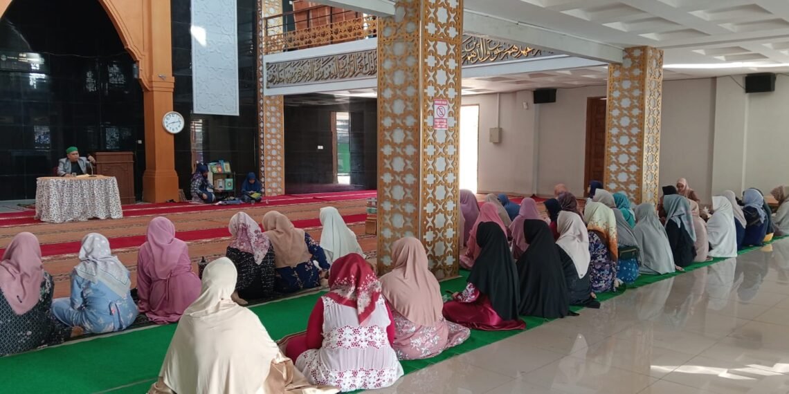 KUA Sukalarang Istiqamah Gelar Pengajian Binaan, Perkuat Literasi Keagamaan dan Pembinaan Umat