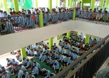 Sholat Jum’at Perdana Perkuat Pembinaan Keagamaan di MAN 2 Sukabumi