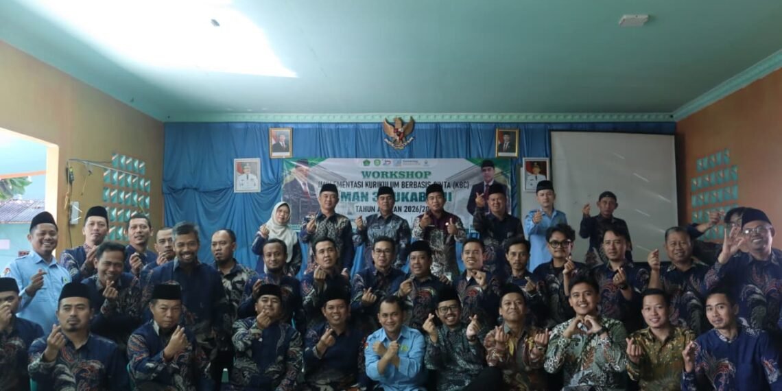 Pengawas Bina Madrasah Aliyah Perkuat Implementasi Kurikulum Berbasis Cinta di MAN 3 Sukabumi