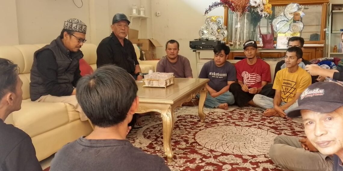 Penyuluh Agama KUA Sukaraja Berikan Penyuluhan Produk Halal kepada Pelaku Usaha Catering