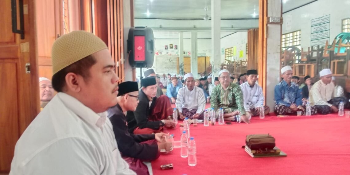 Perkuat Ukhuwah dan Sinergi Keagamaan, Penyuluh KUA Surade Hadiri Syahriahan Al Manshuriyah
