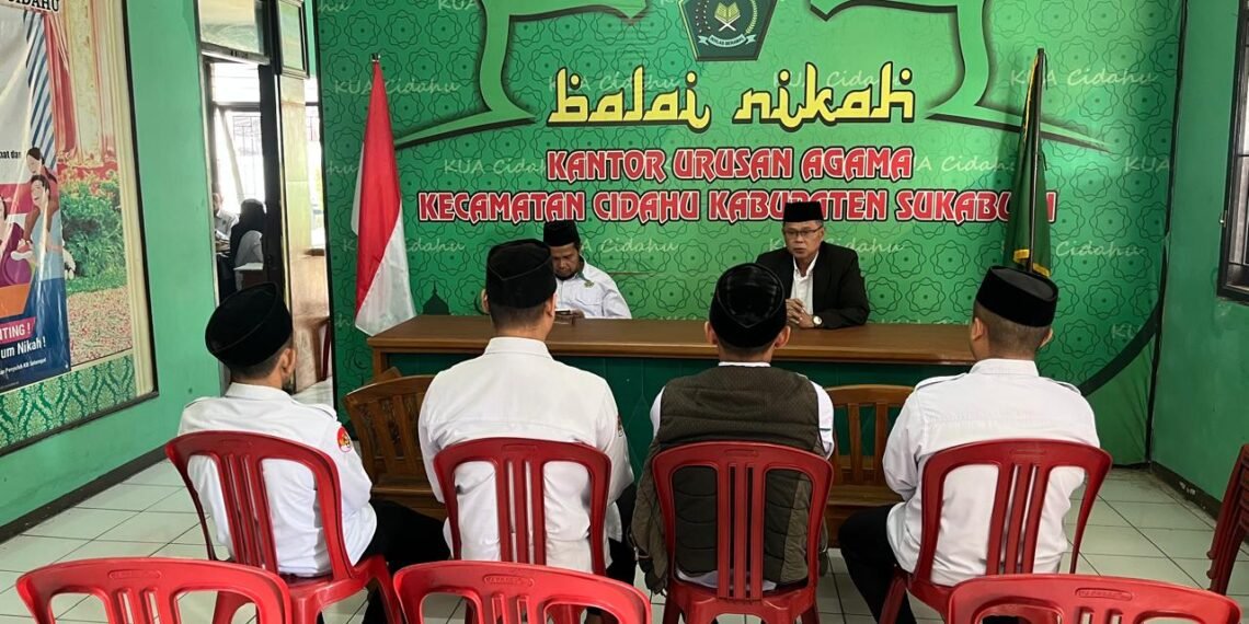 Kepala KUA Cidahu Perkuat Peran Penyuluh melalui Pembinaan dan Penyusunan Program Bimluh