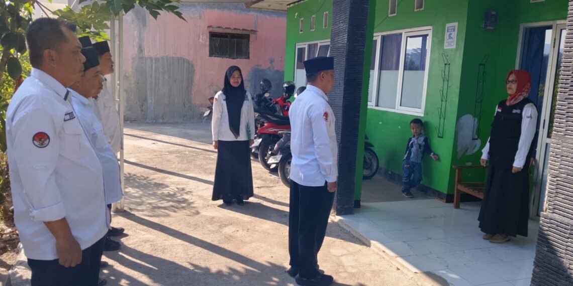 KUA Curugkembar Konsisten Laksanakan Apel Pagi untuk Perkuat Disiplin dan Kebersamaan