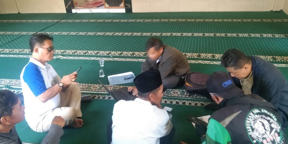 Penyuluh KUA Cibadak Lakukan Survei Lokasi Tanah Wakaf untuk Pembangunan Masjid Nurul Amal