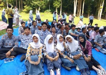 MAN 2 Sukabumi Perkuat Literasi JKN melalui Camp Bakti Pemuda GERMAS