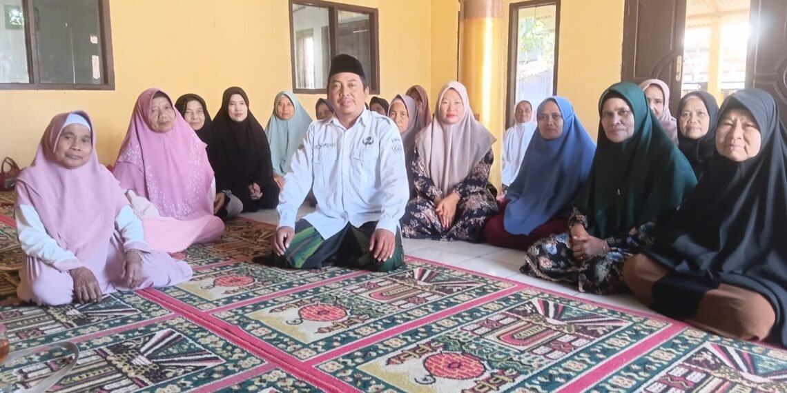 KUA Cikembar Luruskan Pemahaman Bulan Safar Melalui Bimbingan di Majelis Taklim Assafiiyah