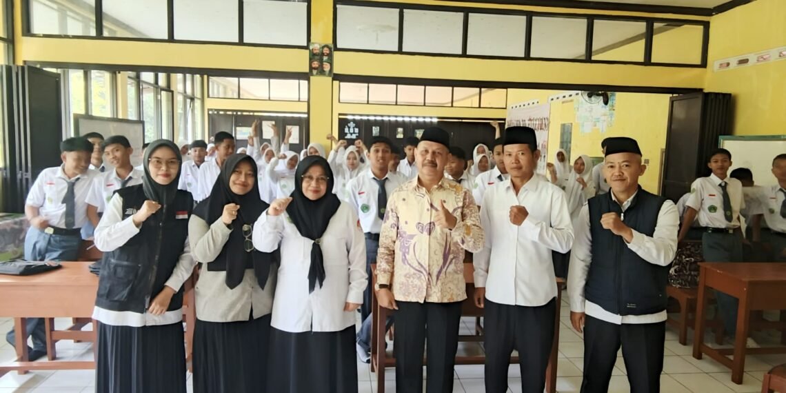 KUA Caringin Gelar BRUS, Perkuat Akhlak dan Ketahanan Moral Generasi Muda
