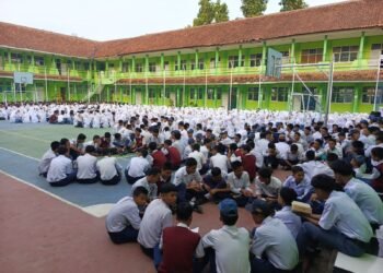 Budaya Literasi Mengakar di MAN 2 Sukabumi, Siswa Antusias Berbagi Ikhtisar Bacaan