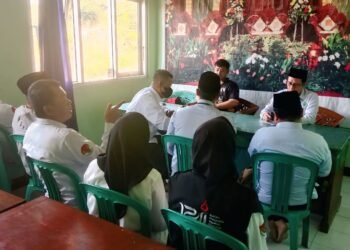 Rapat Internal KUA Curugkembar Perkuat Tertib Administrasi dan Kualitas Pelayanan