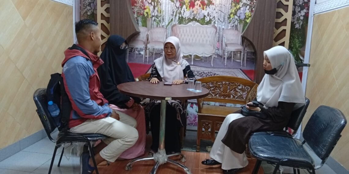 Penyuluh Agama KUA Cibadak Fasilitasi Bimbingan Perkawinan Mandiri bagi Calon Pengantin