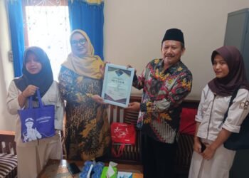 KUA Parungkuda Lepas Peserta PPL SMK Informatika CBI Setelah Tiga Bulan Menjalani PPL
