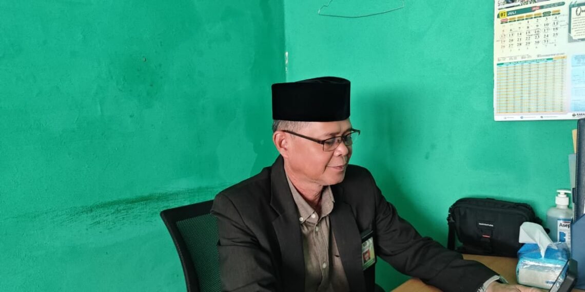Kepala KUA Cidahu Ikuti Zoom Meeting Bahas Implikasi Hukum Pernikahan yang Tidak Memenuhi Syarat dan Rukun