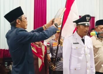 Kepala KUA Sukaraja Menjadi Rohaniawan pada Pelantikan Kepala Desa Pasirhalang