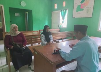 Penghulu KUA Ciemas Berikan Penasihatan Perkawinan kepada Calon Penggugat Cerai Mandiri
