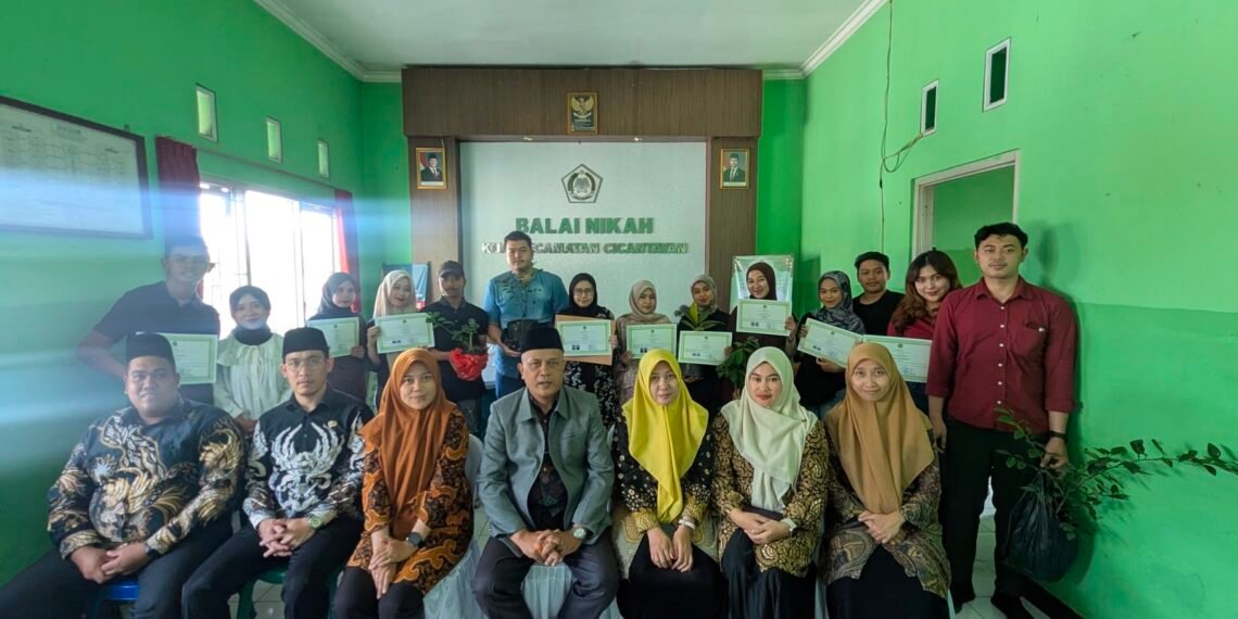 KUA Cicantayan Matangkan Kesiapan Calon Pengantin melalui Bimbingan Pranikah Terpadu