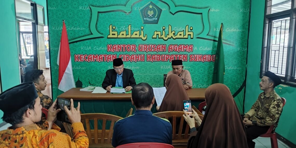 Kepala KUA Cidahu Pimpin Ikrar Wakaf Tanah Yayasan Al-Muawanah