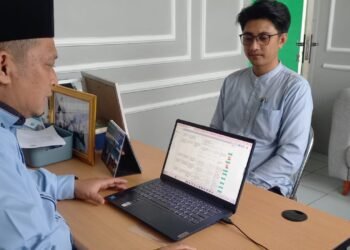 Kepala KUA Nagrak Laksanakan Evaluasi dan Penilaian SKP Pegawai