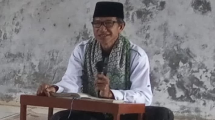 Penghulu KUA Ciracap Bimbing Jamaah Majelis Taklim Asy-Syuhada tentang Keluarga Sakinah dan Doa Menyambut HUT ke-81 RI