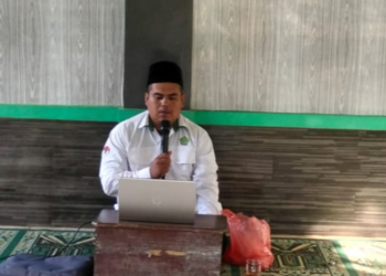Penyuluh Agama Islam KUA Surade Edukasi Gerakan Nasional Indonesia Berkiblat kepada Jamaah Majelis Taklim
