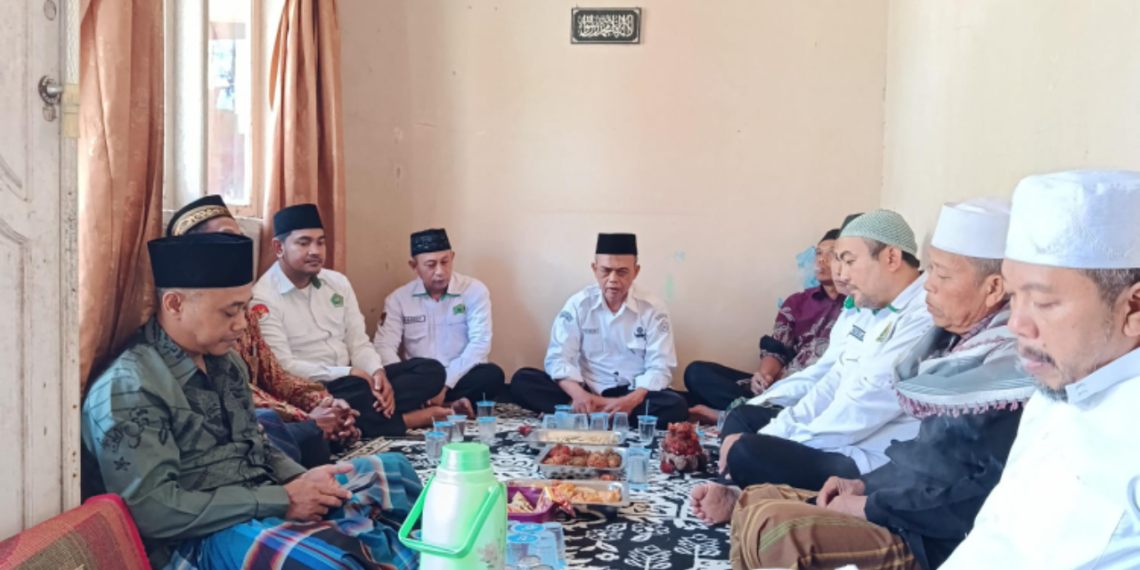 Khataman Al-Qur’an Jadi Momentum KUA Cidadap Sosialisasikan Gerakan Nasional Indonesia Berkiblat
