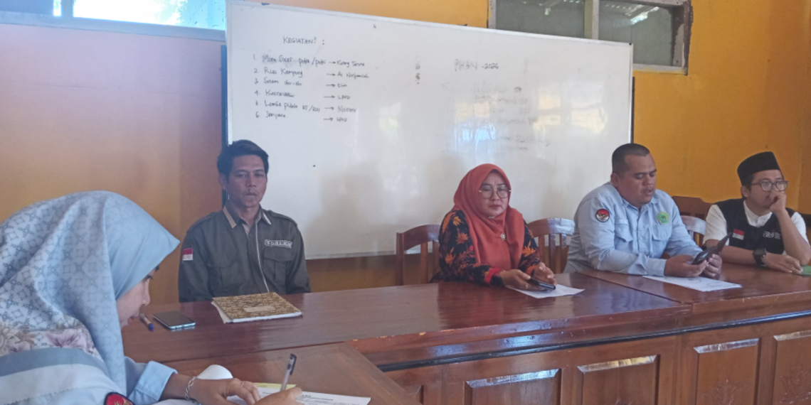 KUA Surade Perluas Edukasi Gerakan Nasional Indonesia Berkiblat hingga Desa Cipendeuy