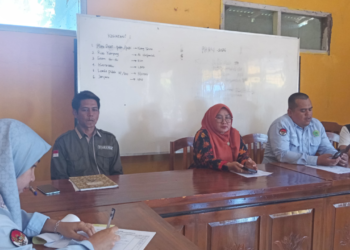 KUA Surade Perluas Edukasi Gerakan Nasional Indonesia Berkiblat hingga Desa Cipendeuy