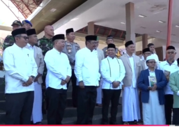 Staf Ahli Menteri Agama Apresiasi Semangat Qur’ani Masyarakat Sukabumi pada Khatam Akbar