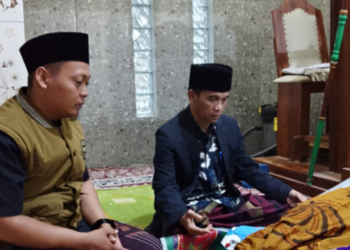 Kepala KUA Sagaranten Takziah ke Rumah Duka Almarhum Solahudin, S.Ag., M.H., Wujud Penghormatan atas Pengabdian