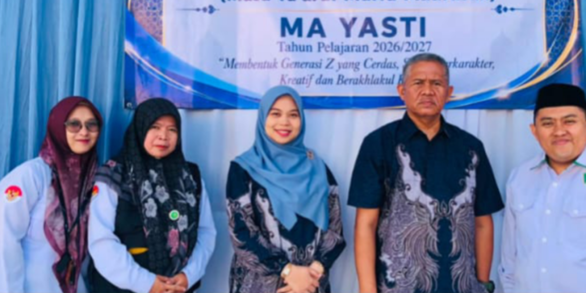 MTs Falah, MTs YASTI, MA YASTI, dan Pemerintah Desa Babakan Siap Sukseskan Gerakan Nasional Indonesia Berkiblat Bersama KUA Cisaat