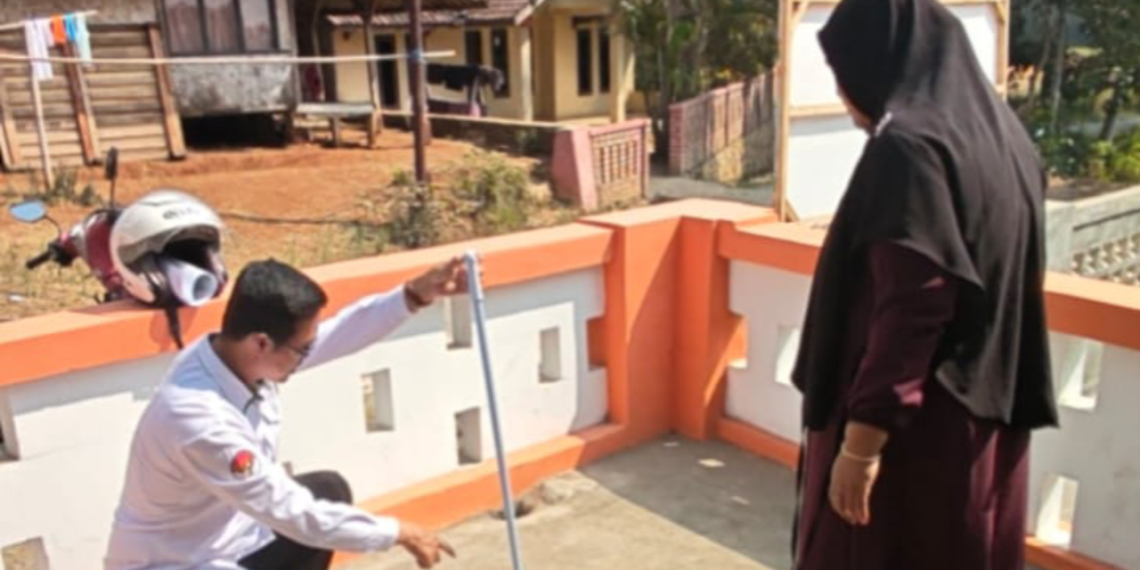 KUA Gunungguruh Gelar Sosialisasi dan Simulasi Rashdul Kiblat, Disertai Prosesi Ikrar Wakaf