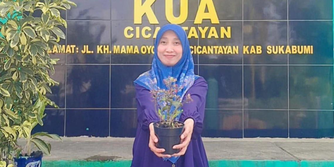 KUA Cicantayan Wujudkan Ekoteologi melalui Gerakan Jumat Bersih